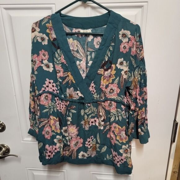 Maurices Womens Floral Bell Sleeve‎ Blouse - Picture 6 of 7